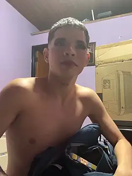 ValerySalasar  online show from February 6, 2026, 2:49 am