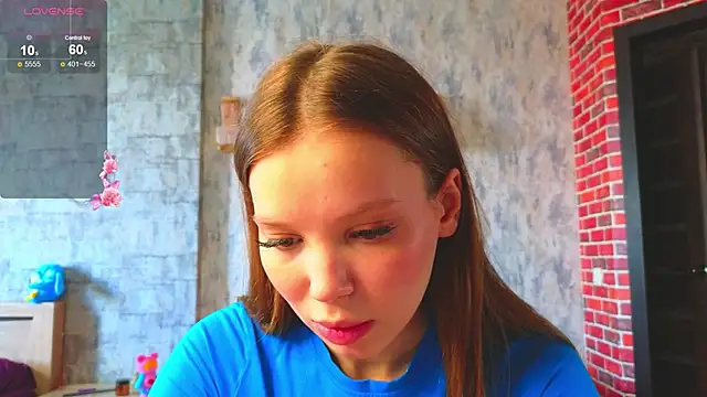 Cara Sweet1 online show from May 17, 2026, 2:02 pm