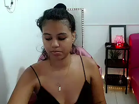 Shawnycarson online show from May 3, 2026, 3:07 pm