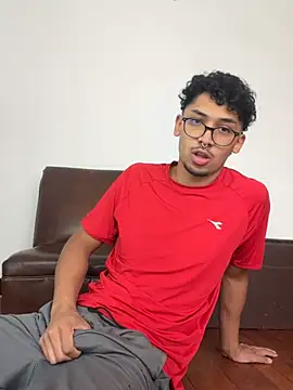 Snapshot of toritoga chatting on March 8, 2026, 6:55 pm toritoga online show from March 8, 2026, 6:55 pm