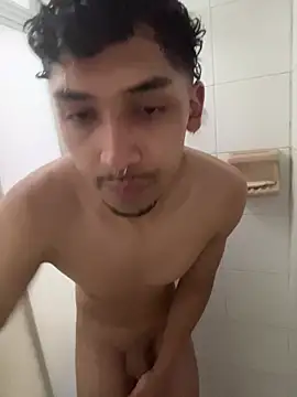 Snapshot of toritoga chatting on March 12, 2026, 2:18 am toritoga online show from March 12, 2026, 2:18 am