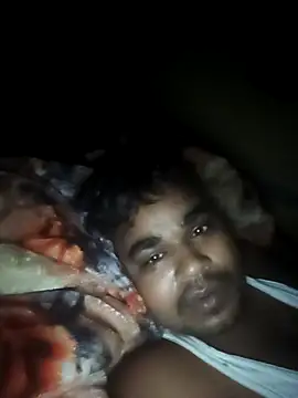 ahannaskar228 online show from April 3, 2026, 7:56 pm