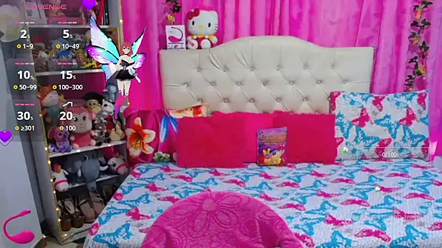 Snapshot of golden_girl01 chatting on September 18, 2025, 7:38 pm golden girl01 online show from September 18, 2025, 7:38 pm