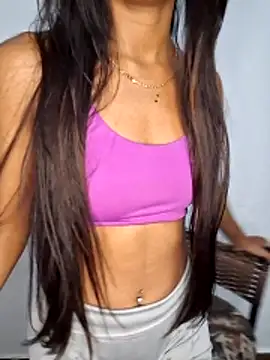 meenina veneno online show from February 6, 2026, 11:52 pm