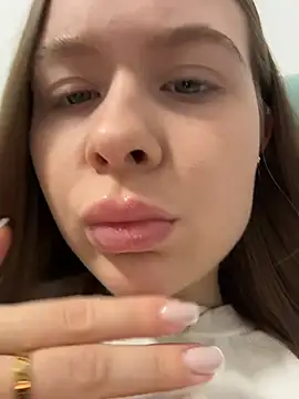 Nicole Loving online show from January 7, 2026, 6:32 pm