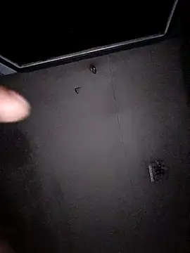 WaxingTrespass online show from December 17, 2025, 10:16 pm