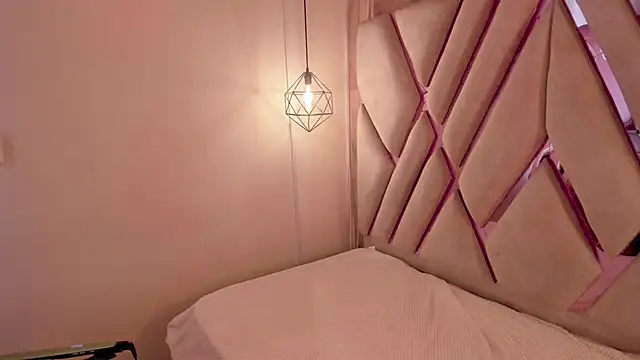 Lovely-martina online show from March 14, 2026, 1:16 pm