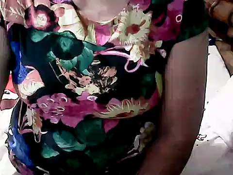 ChaChaMoreno Palangga online show from February 2, 2026, 10:58 am