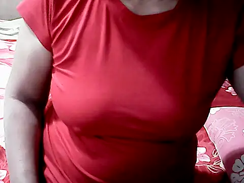 ChaChaMoreno Palangga online show from February 5, 2026, 12:10 pm