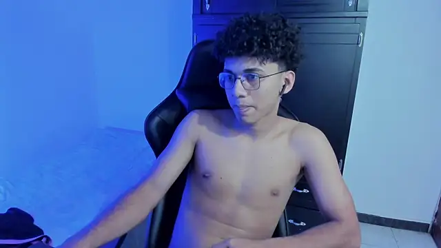 LukeMarshall online show from December 14, 2025, 7:25 am