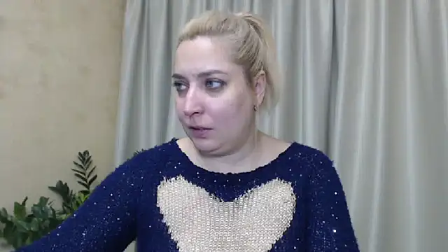 sweetpussy13 online show from December 8, 2024, 7:15 am