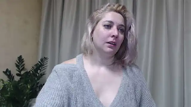 sweetpussy13 online show from January 24, 2025, 7:08 am