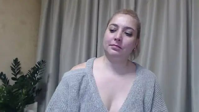 sweetpussy13 online show from February 5, 2025, 10:08 am