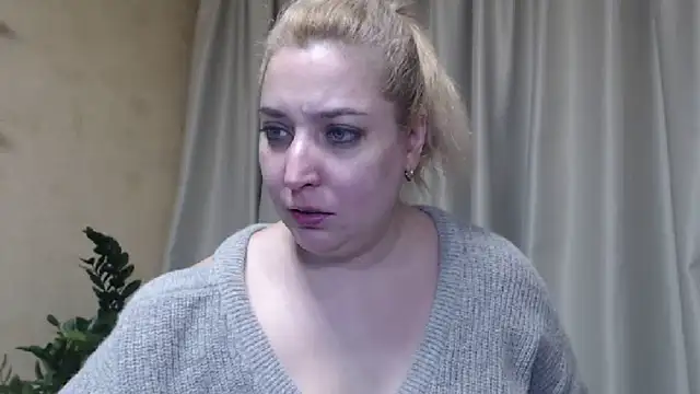 sweetpussy13 online show from March 11, 2025, 6:53 am