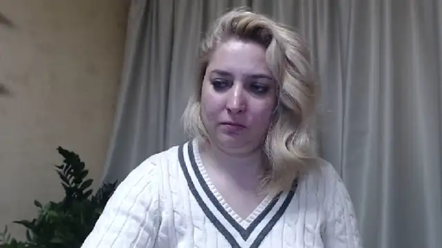 sweetpussy13 online show from March 16, 2025, 9:49 am
