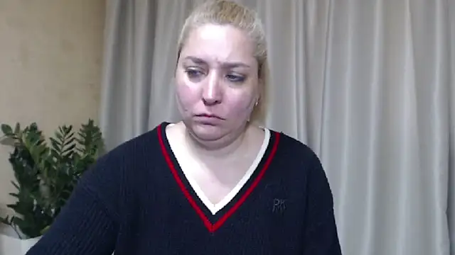 sweetpussy13 online show from March 27, 2026, 8:26 am