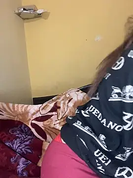 HOT-CUPAL22 online show from January 17, 2026, 10:13 pm