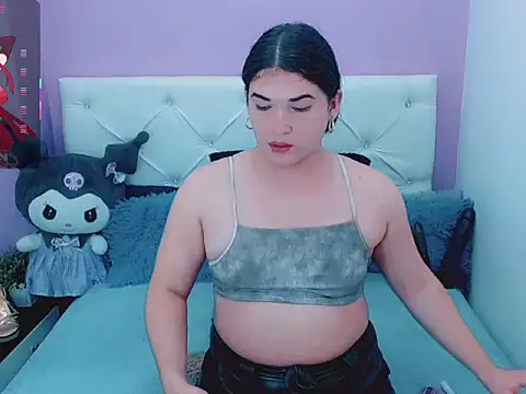 dayanqueen online show from December 19, 2025, 3:02 am