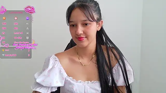 esme  online show from December 18, 2025, 6:36 pm