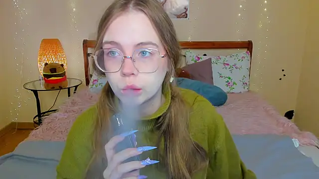 miya soft online show from May 7, 2026, 1:44 am