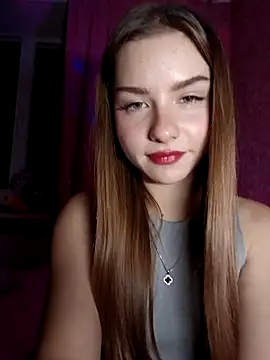 Snapshot of BitterPeach chatting on December 18, 2025, 9:10 pm BitterPeach online show from December 18, 2025, 9:10 pm