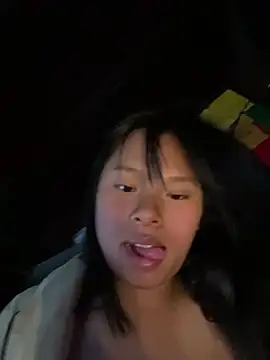 Nika-be online show from May 3, 2026, 2:39 am