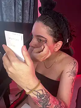 Missvalery online show from January 18, 2026, 7:17 pm