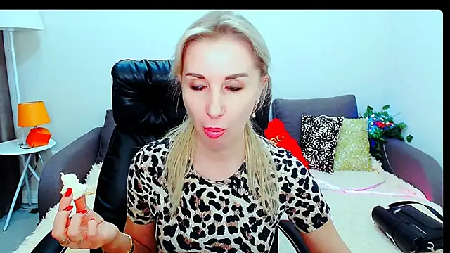 Hanna--Sweet online show from February 24, 2026, 10:24 am