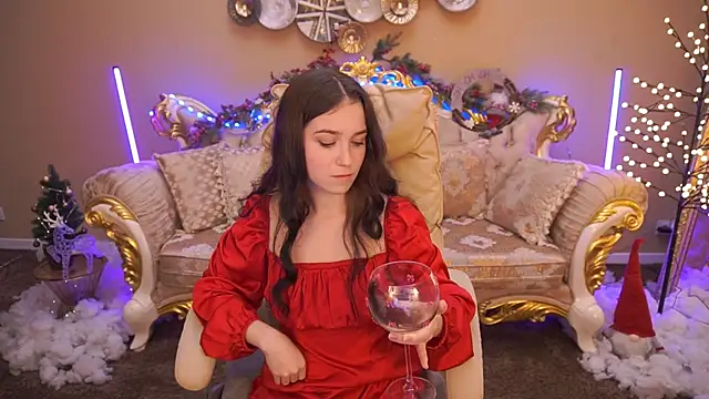 Snapshot of OliviaDesire chatting on December 21, 2025, 3:19 pm OliviaDesire online show from December 21, 2025, 3:19 pm