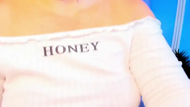 dahianeconnor online show from February 23, 2026, 11:40 am