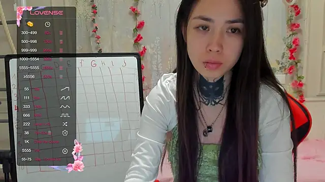 Kendall Nox online show from December 16, 2025, 9:09 pm