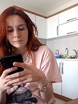 Atwsliiikizilll online show from April 23, 2026, 12:29 pm