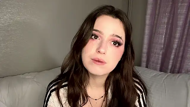 Freya land online show from February 4, 2026, 3:51 pm