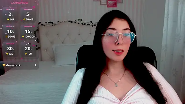 emmalove doll online show from March 21, 2026, 12:48 am