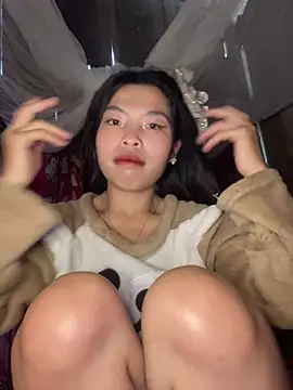 Snapshot of lux-su chatting on February 14, 2026, 9:28 am lux-su online show from February 14, 2026, 9:28 am