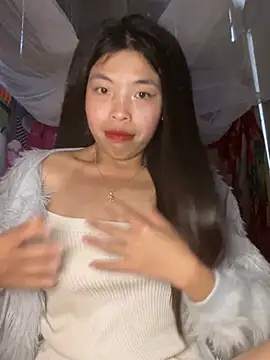 Snapshot of lux-su chatting on February 18, 2026, 5:58 am lux-su online show from February 18, 2026, 5:58 am