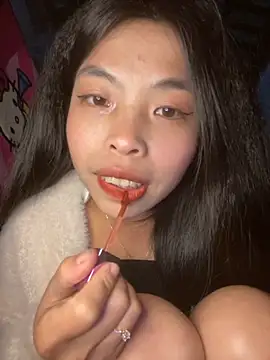 Snapshot of lux-su chatting on March 9, 2026, 12:42 pm lux-su online show from March 9, 2026, 12:42 pm