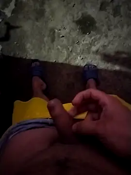 Snapshot of Jefferson93 chatting on December 13, 2025, 11:43 pm Jefferson93 online show from December 13, 2025, 11:43 pm