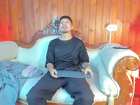 AxelAndJeremy2 online show from December 17, 2025, 3:01 am