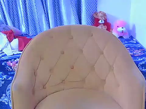 hey-pinky online show from April 27, 2026, 4:21 am