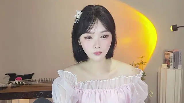 Pinkgirl520 online show from May 7, 2026, 3:01 am