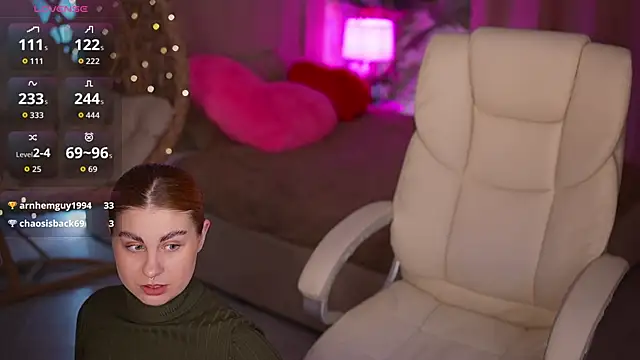 Snapshot of GingerPinky chatting on February 28, 2026, 6:58 am GingerPinky online show from February 28, 2026, 6:58 am