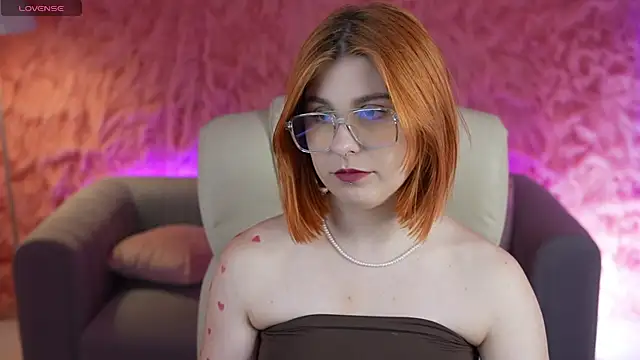 GingerPinky online show from June 20, 2026, 1:25 pm