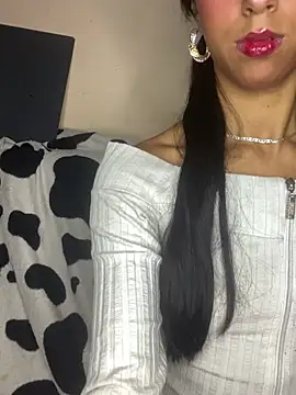 FOXXX BABY online show from February 1, 2026, 10:36 am