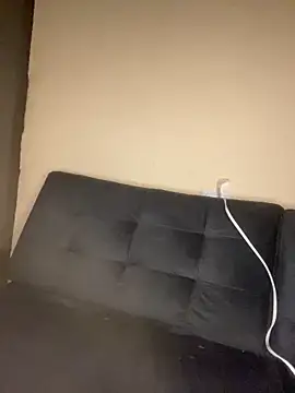 FOXXX BABY online show from March 13, 2026, 9:16 am