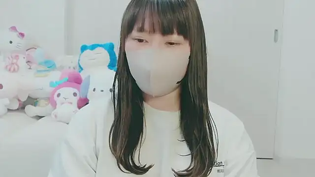 yuyuchan   online show from May 9, 2026, 3:01 am