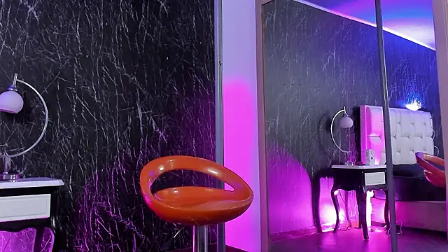 AriaTakahashi online show from January 17, 2026, 7:39 pm