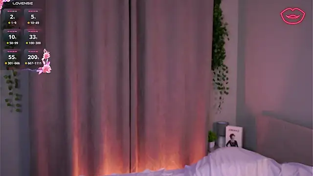 SharylOrbin online show from March 6, 2026, 9:22 pm