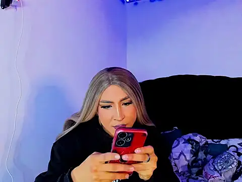 georgiina giio online show from December 16, 2025, 10:31 am