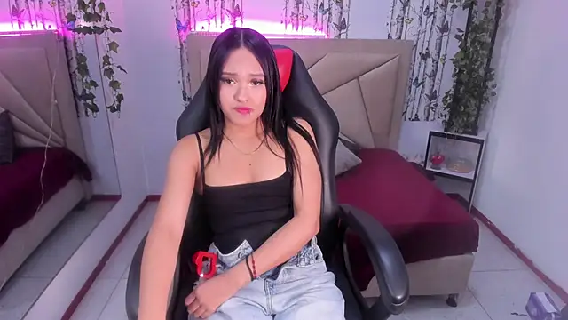 valeria dark  online show from June 26, 2026, 7:29 pm